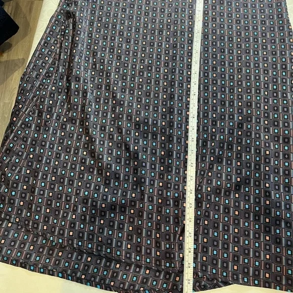 Volcom Women’s Slip Dress Front Ruffle Pockets Geometric Pattern Size Large - Picture 8 of 9